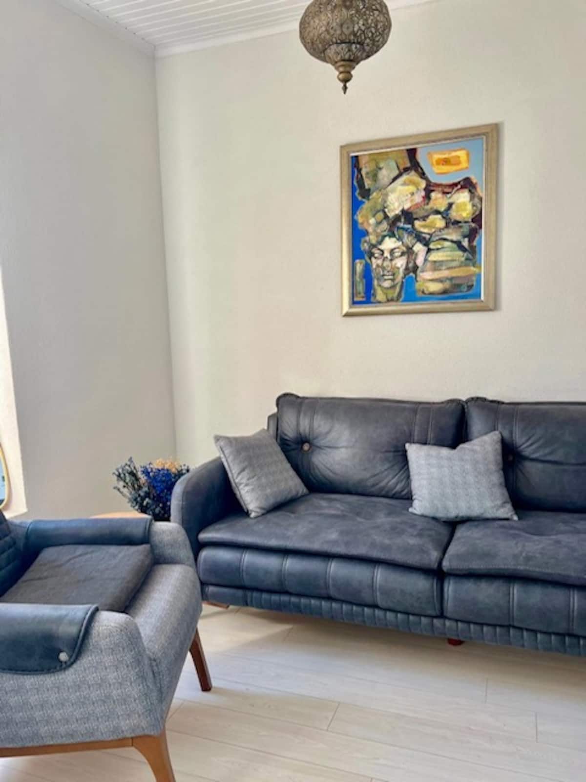Living room at Miramar House